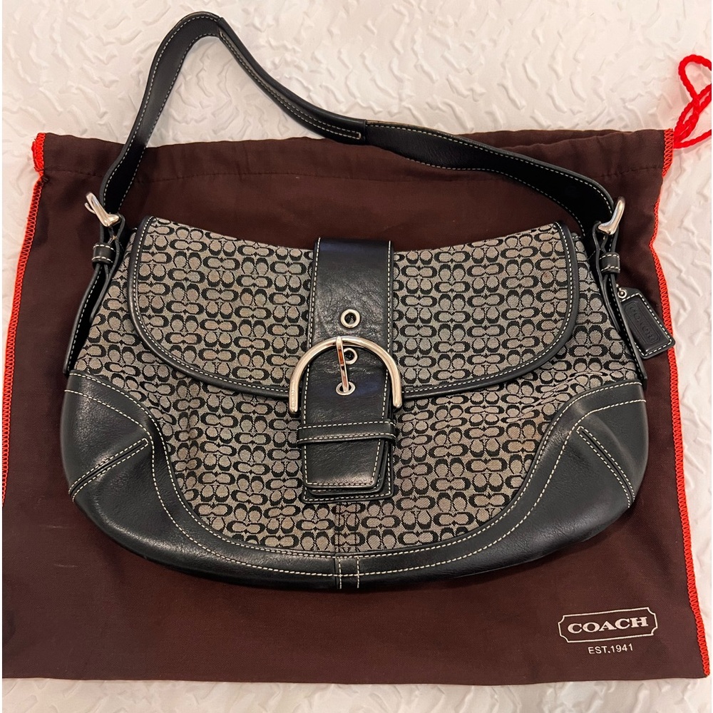 Vintage Coach logo shoulder bag with dust bag